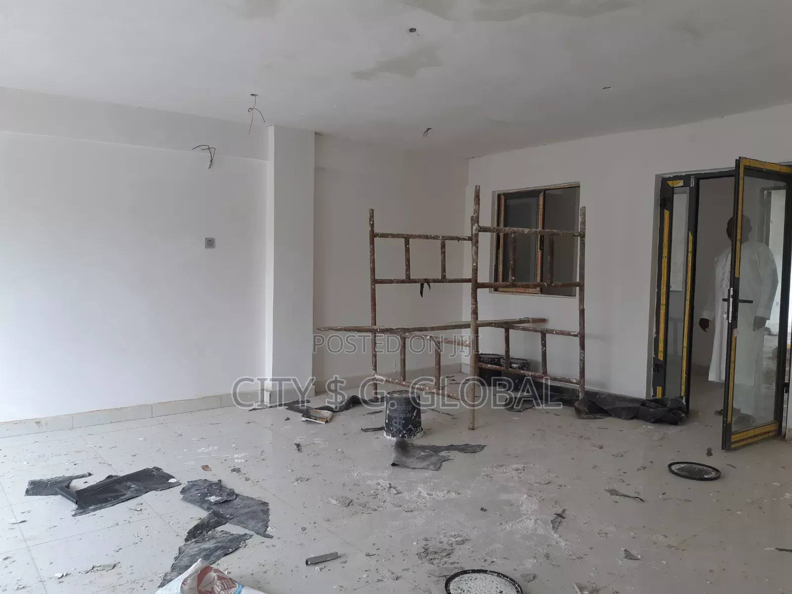 Shop Space in Wuse Zone in Zone 5 / Wuse