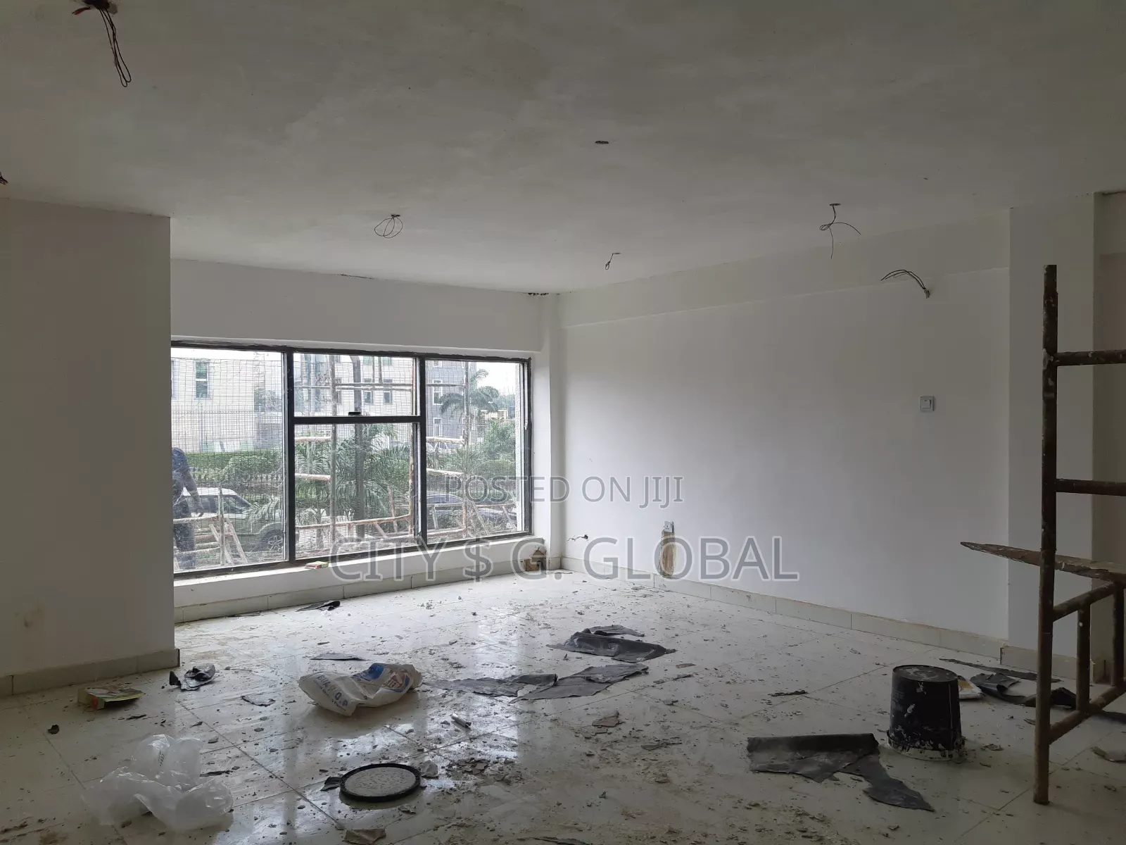 Shop Space in Wuse Zone in Zone 5 / Wuse