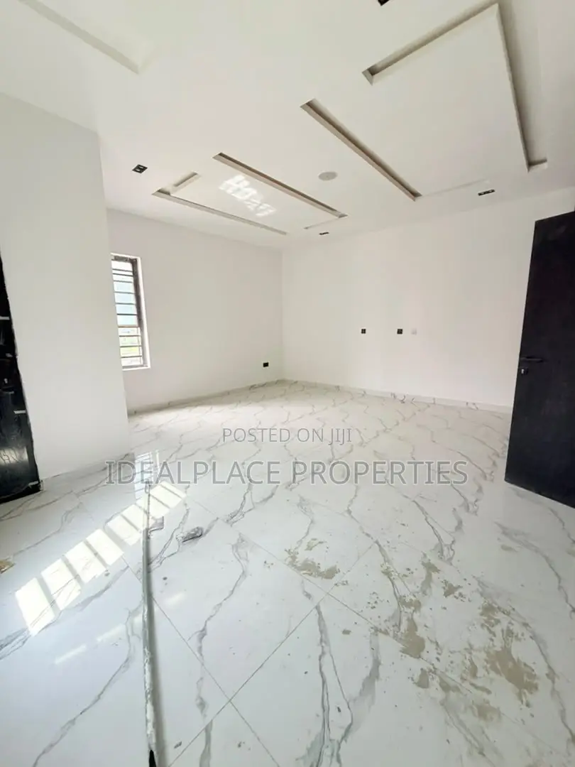4bdrm Duplex in GRA Phase 1 for sale in GRA Phase 1