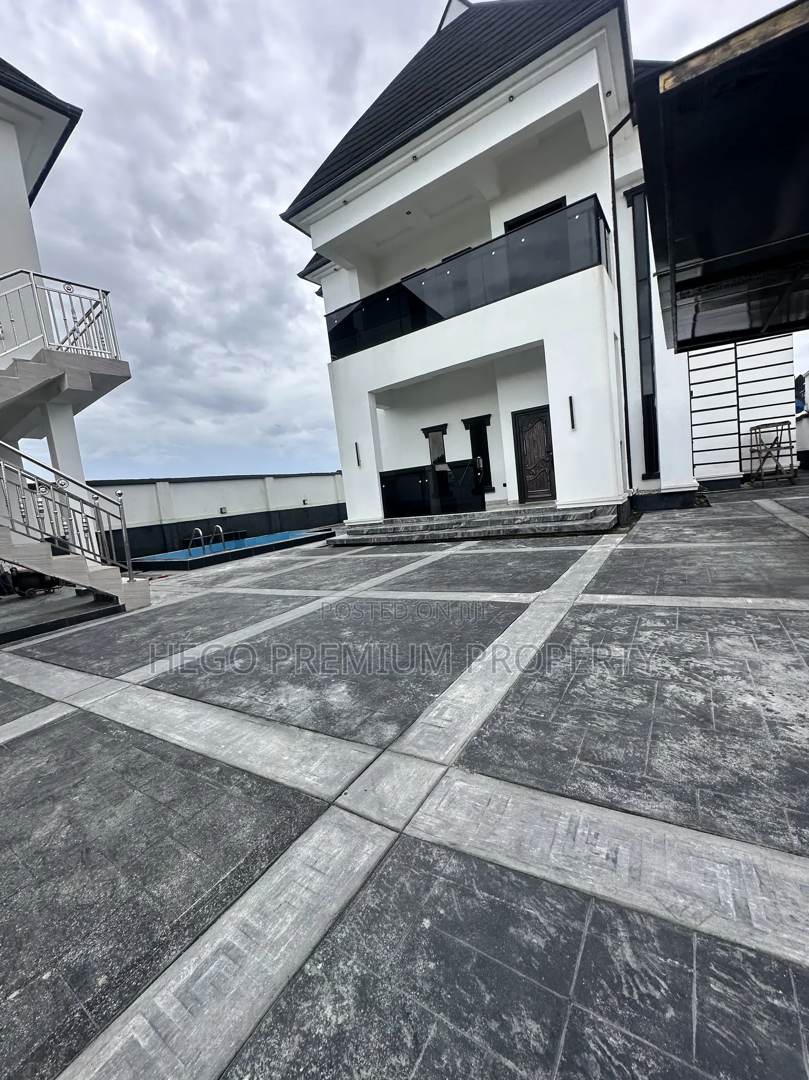 4bdrm Duplex in Cedar Wood, Obio-Akpor for sale in Obio-Akpor