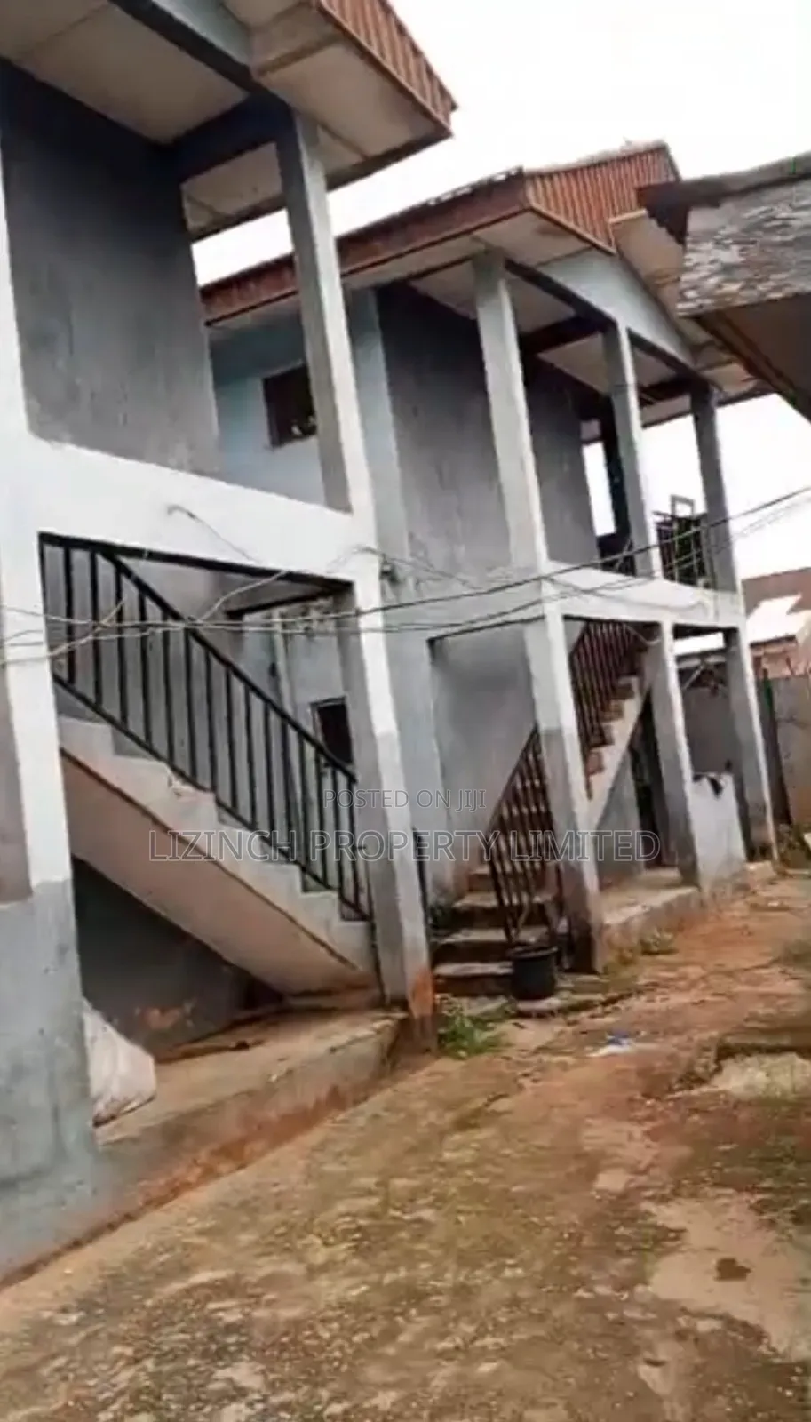 20bdrm Apartment in Benin City for sale in Benin City