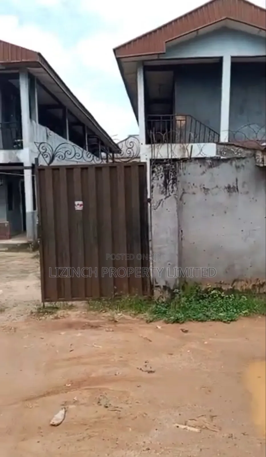 20bdrm Apartment in Benin City for sale in Benin City