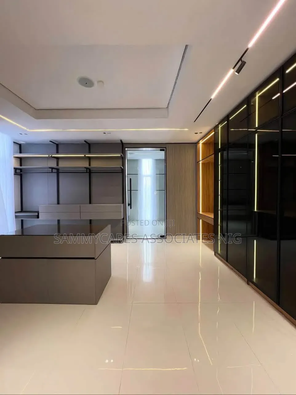 Furnished 6bdrm Duplex in Osapa london for sale in Osapa london