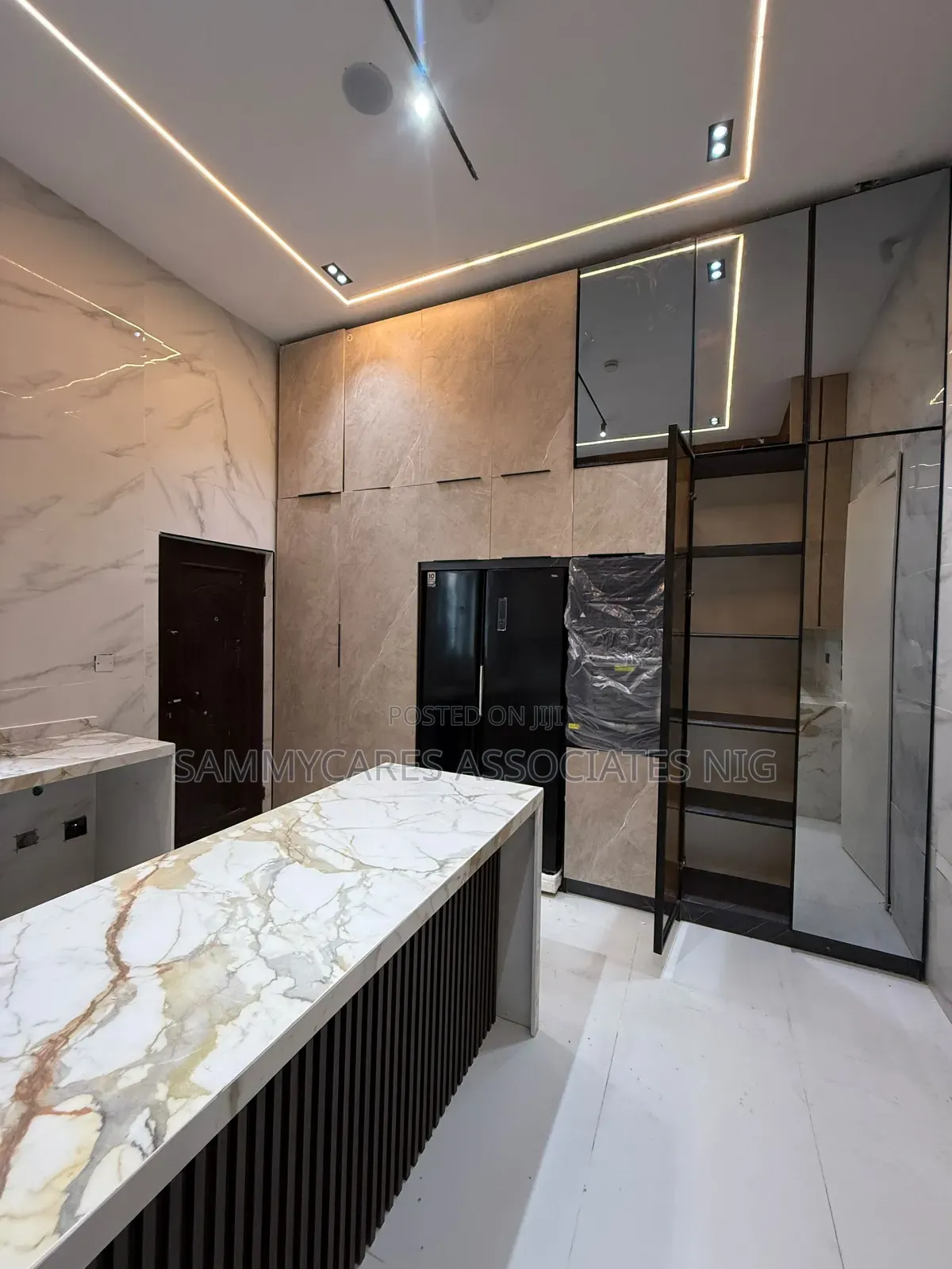 Furnished 5bdrm Duplex in Lekki Phase 2 for sale in Lekki Phase 2