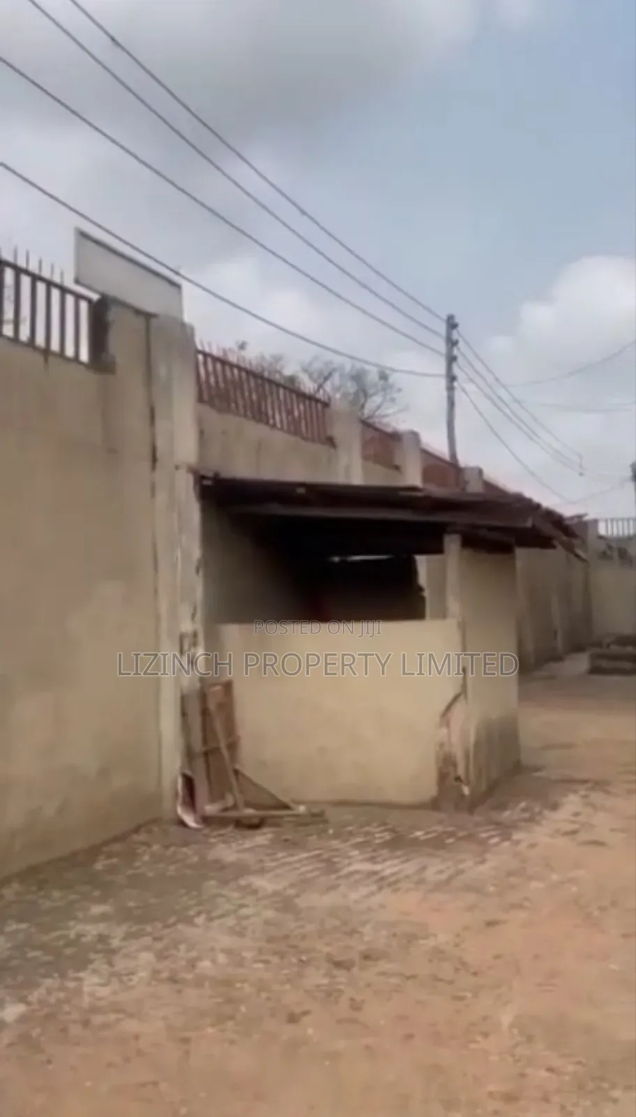 20bdrm Apartment in Benin City for sale in Benin City