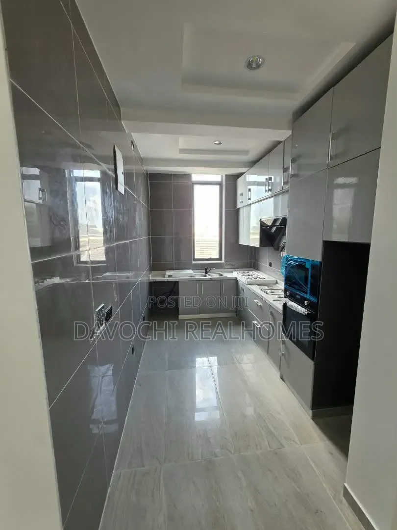 2bdrm Apartment in Lekki Phase 1 for rent in Lekki Phase 1