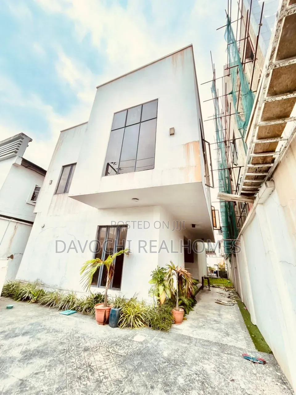 5bdrm Duplex in Lekki Phase 1 for rent in Lekki Phase 1