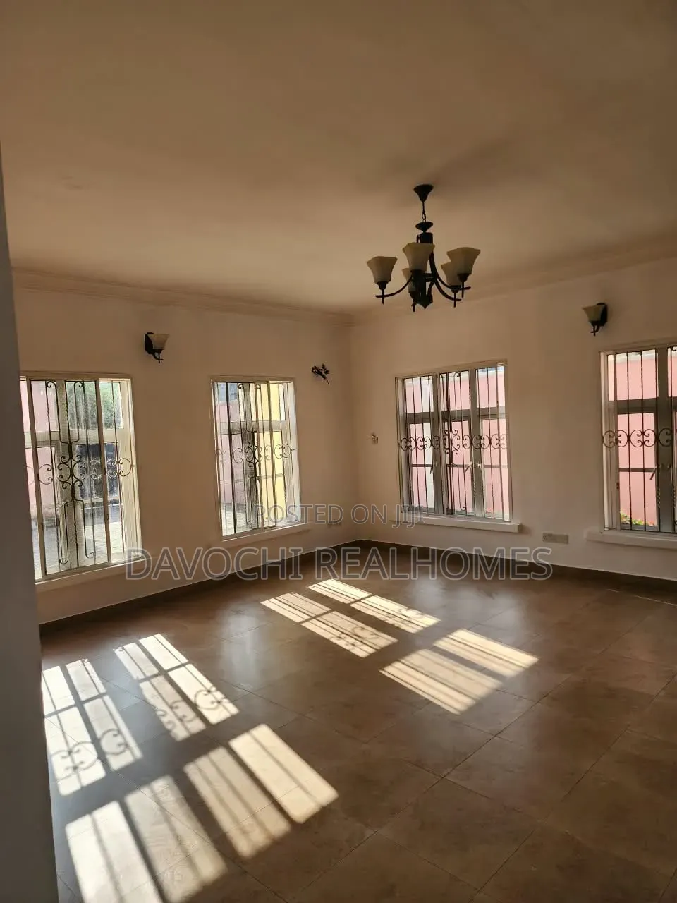 3bdrm Apartment in Lekki Phase 1 for rent in Lekki Phase 1