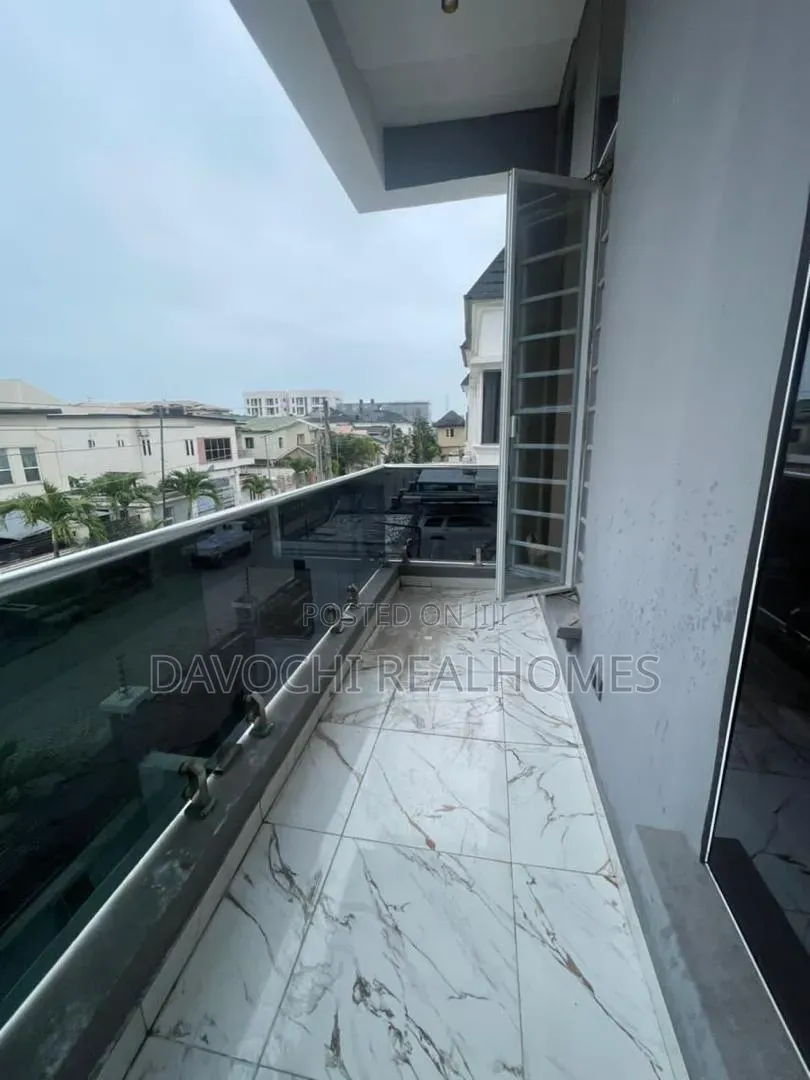 5bdrm Duplex in Osapa london for rent in Osapa london