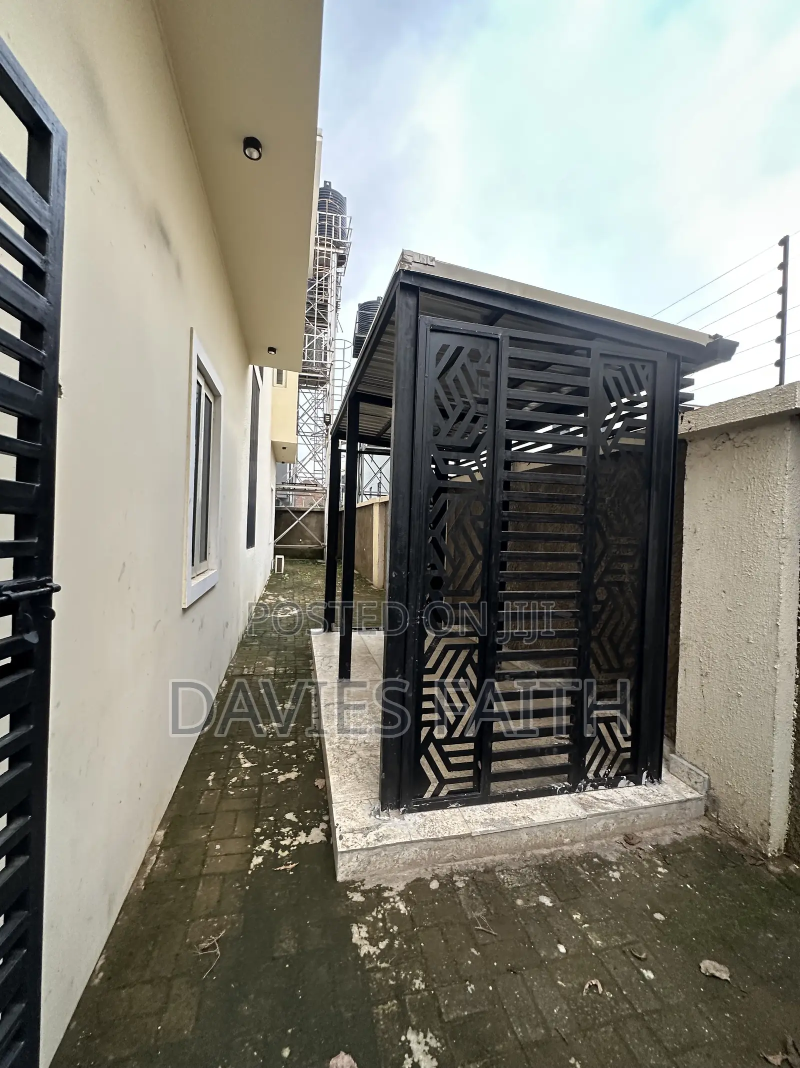 4bdrm Townhouse/Terrace in Jahi for sale in Jahi