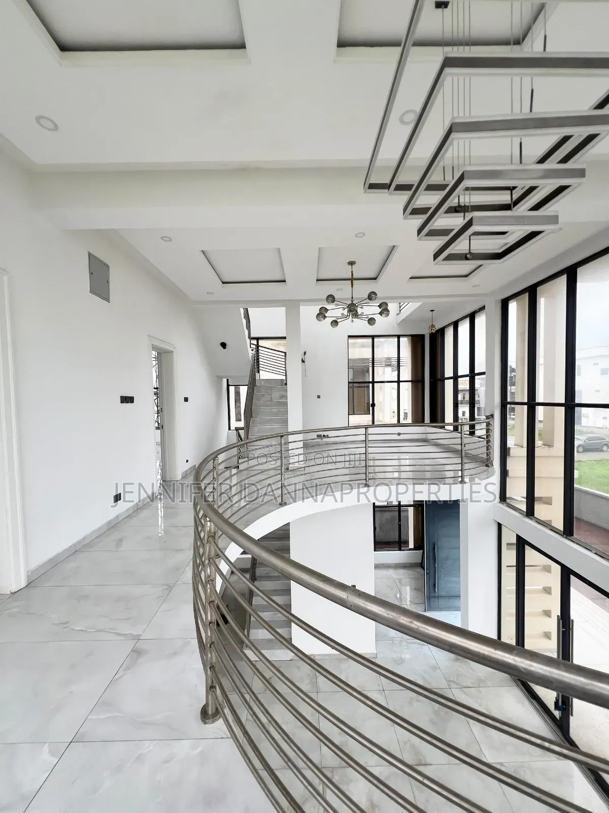 4bdrm Duplex in Lekki Phase 2 for sale in Lekki Phase 2