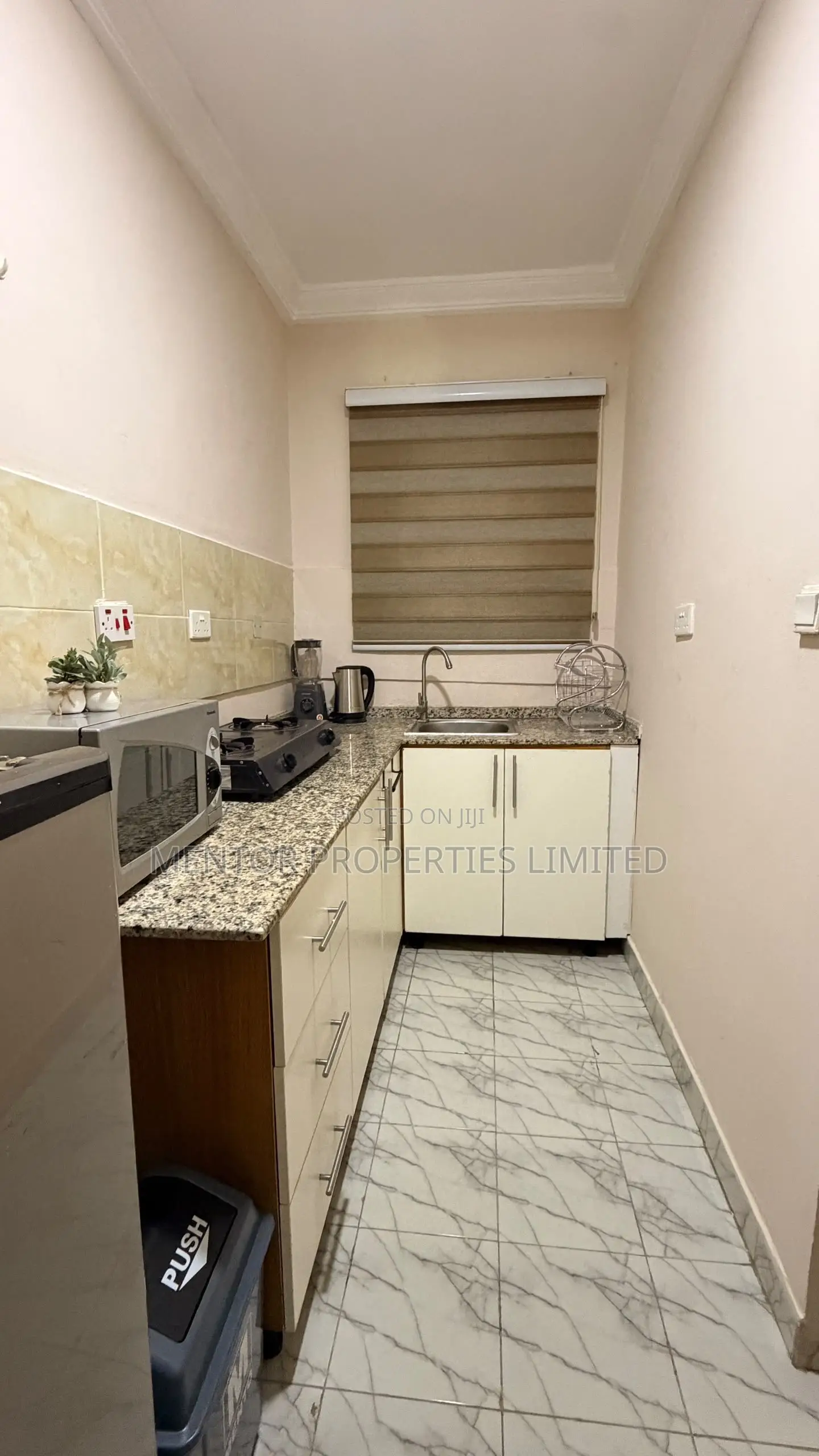 Furnished 1bdrm Apartment in Brains And Hammers, Life Camp for rent in Life Camp