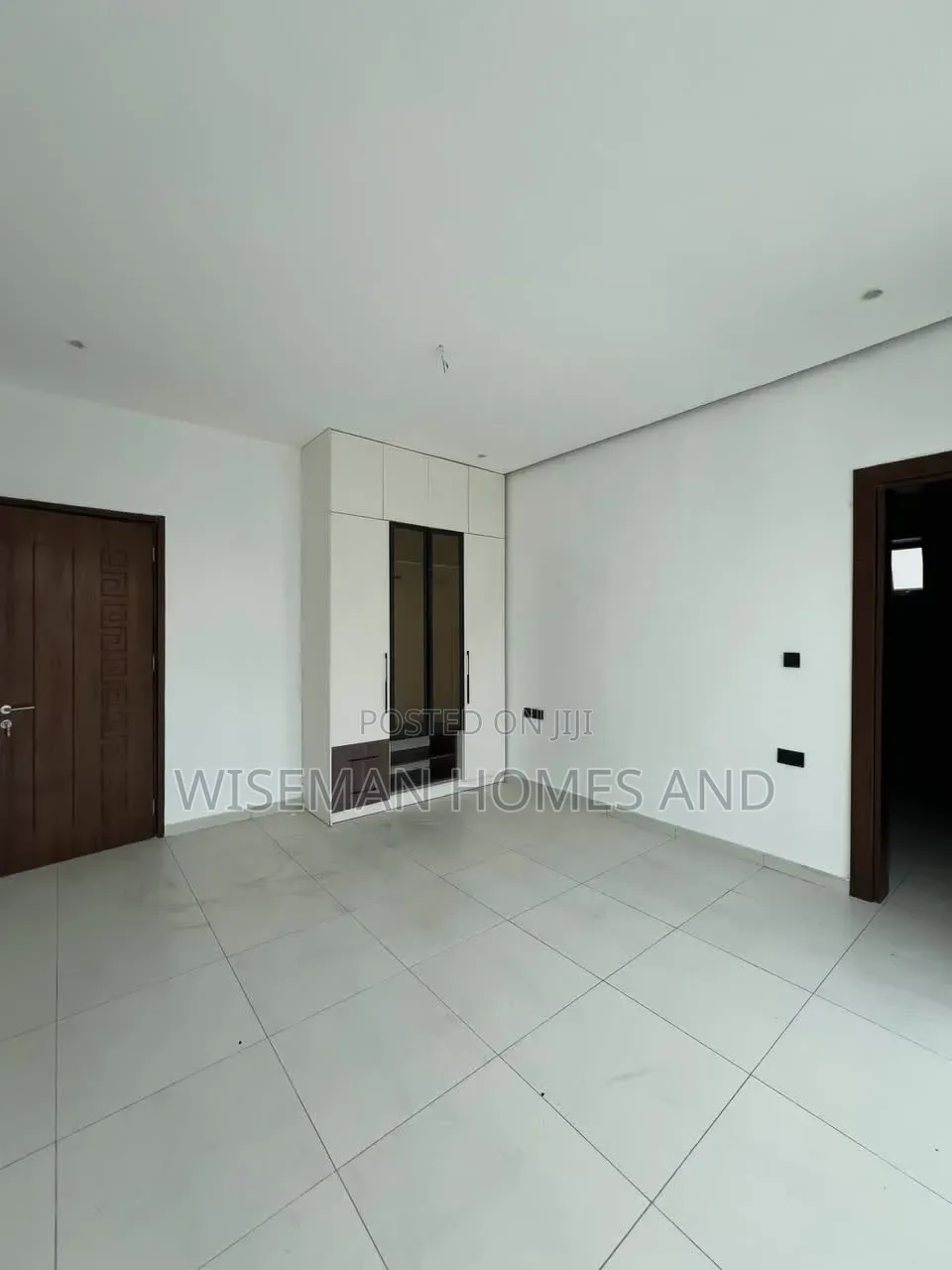2bdrm Apartment in Ikate Lekki Eti-Osa for sale in Ikate