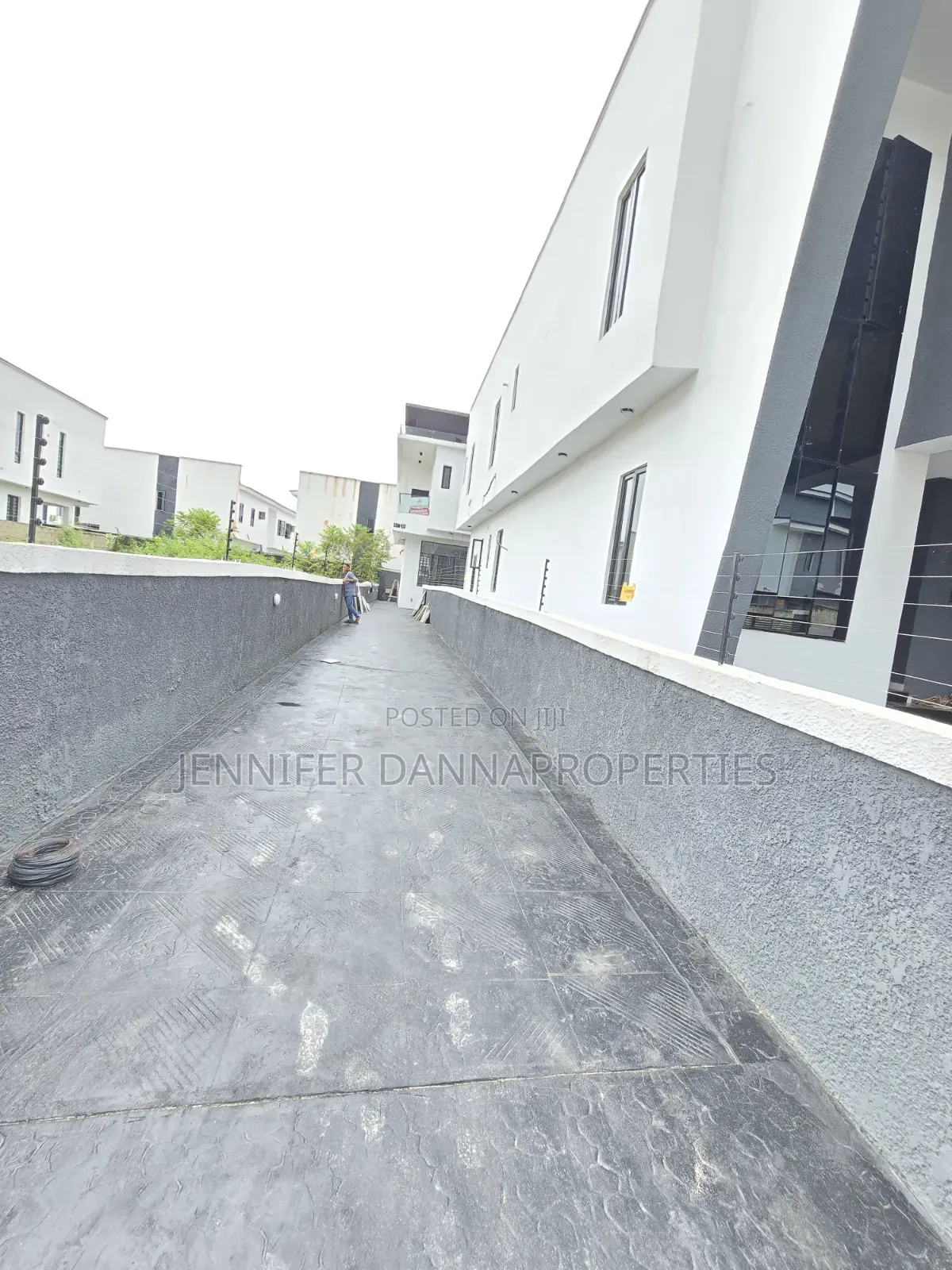 5bdrm Duplex in Sangotedo for sale in Sangotedo