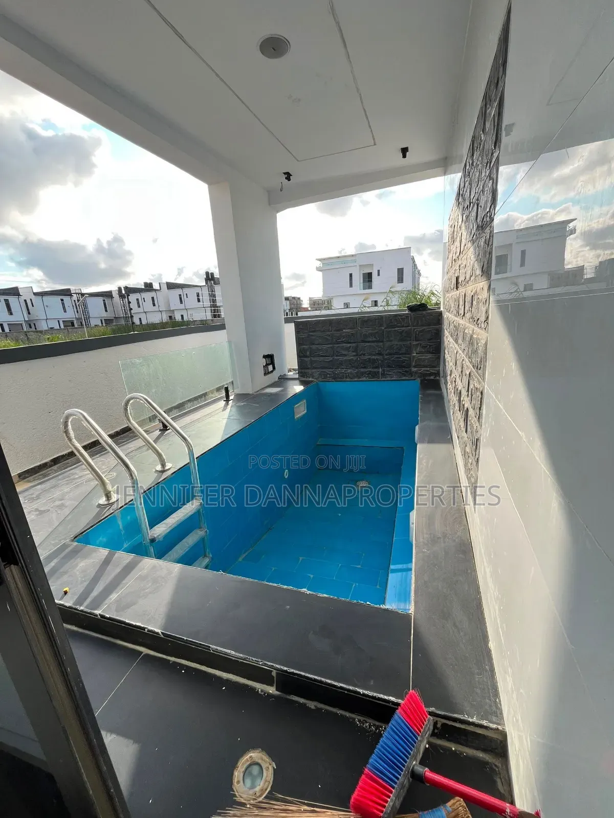 5bdrm Duplex in Ado / Ajah for sale in Ado / Ajah