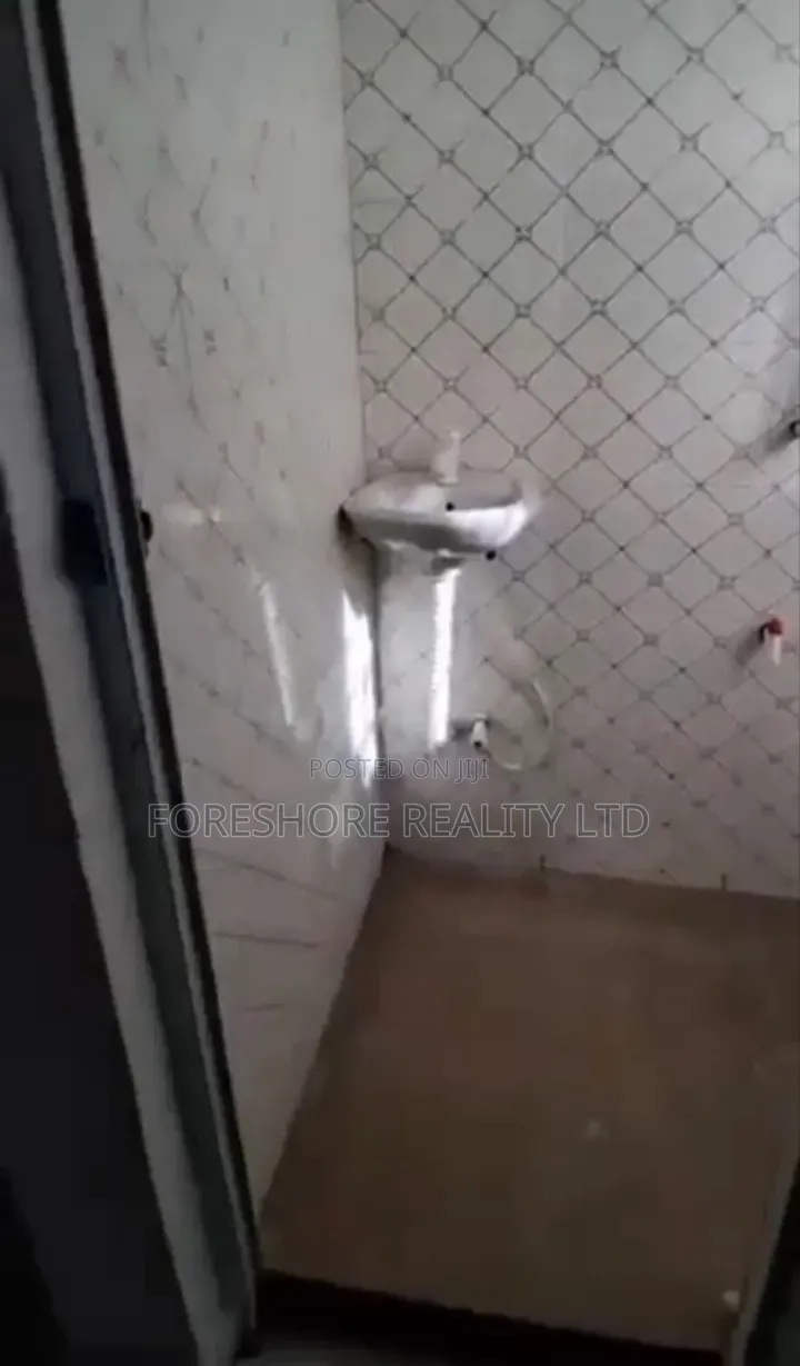 Mini Flat in Agboyi, Ketu-Alapere for rent in Ketu-Alapere