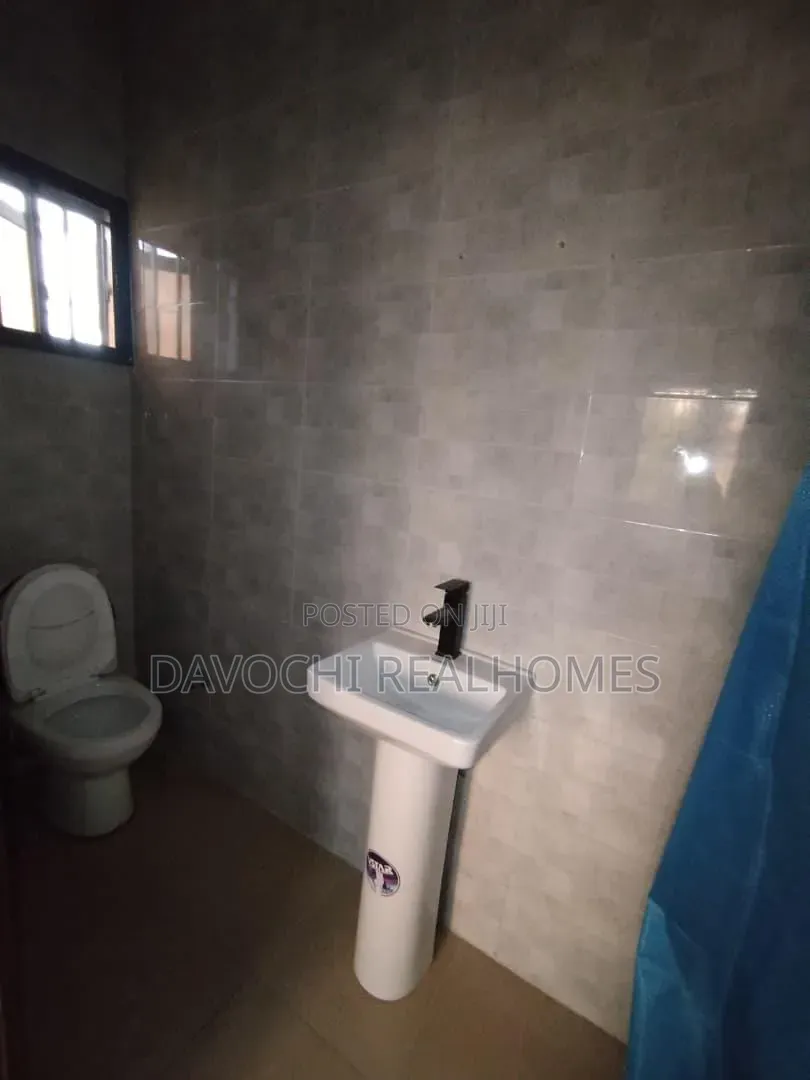 6bdrm Duplex in Lekki Phase 1 for rent in Lekki Phase 1
