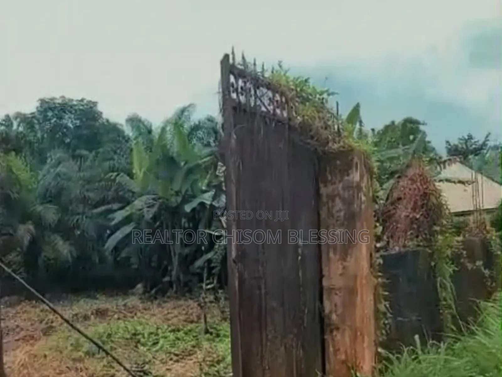 11⁄2 Prime Plots Fenced and Gated, on the Road for Sale in Umuahia