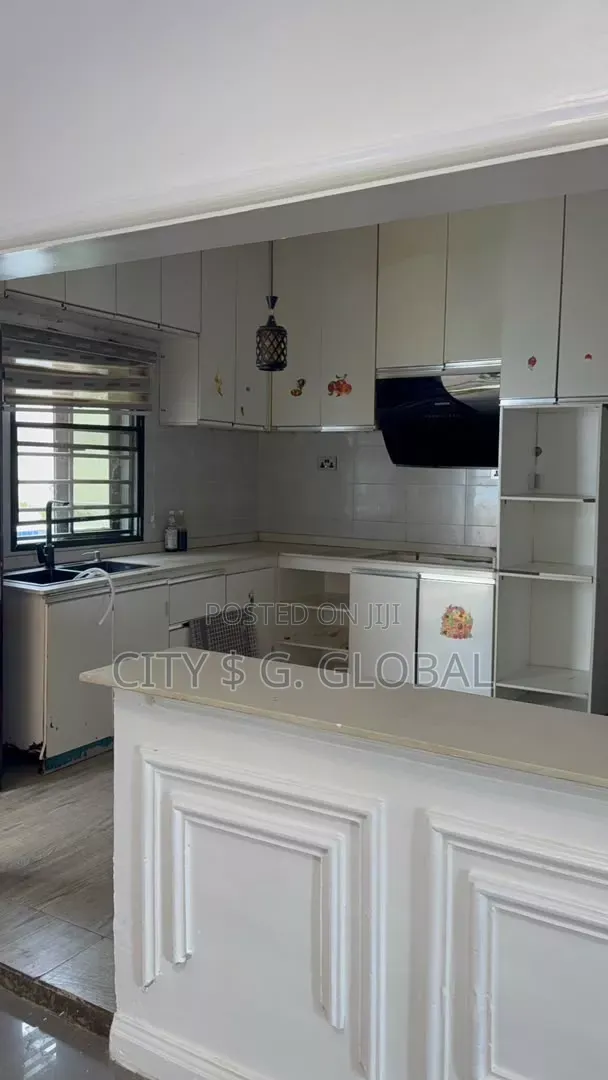 Furnished 3bdrm Bungalow in Efab Estate, Life Camp for rent in Life Camp