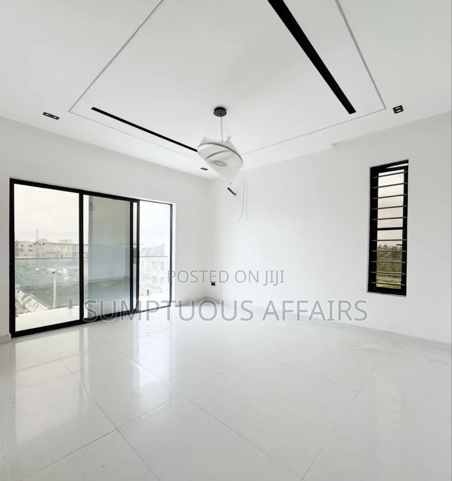 4bdrm Townhouse/Terrace in Chevron, Idado for sale in Idado