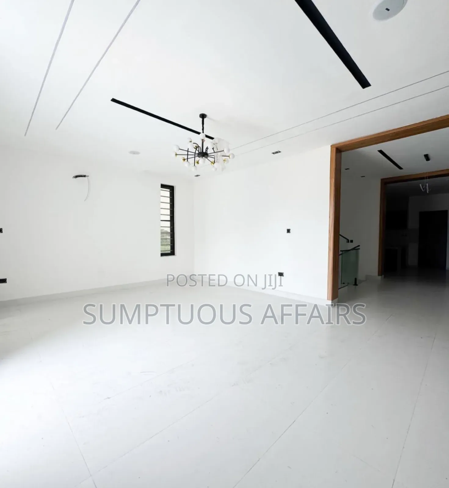 4bdrm Townhouse/Terrace in Chevron, Idado for sale in Idado