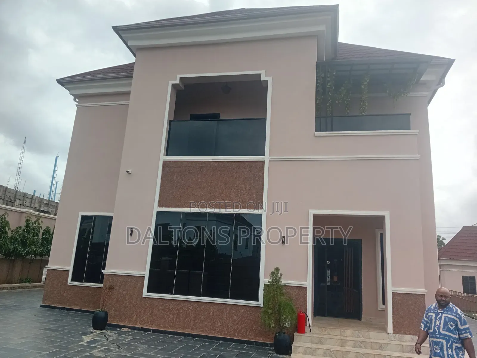 6bdrm Duplex in Elite Estate, Kuchigoro for sale in Kuchigoro