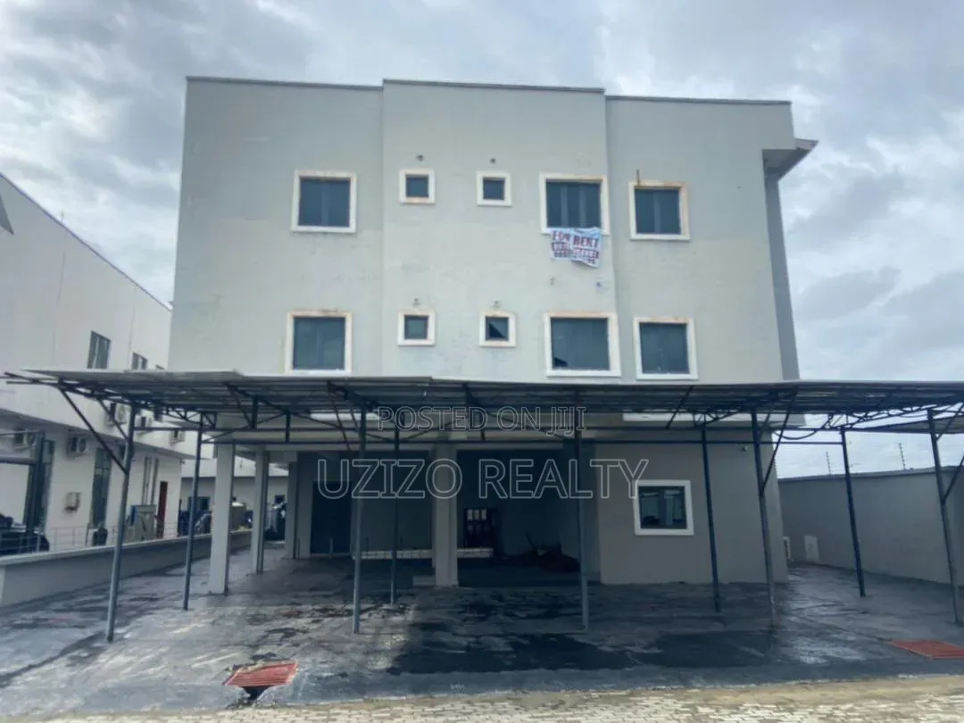 3bdrm Apartment in Urban Prime 1, Ogombo for rent in Ogombo