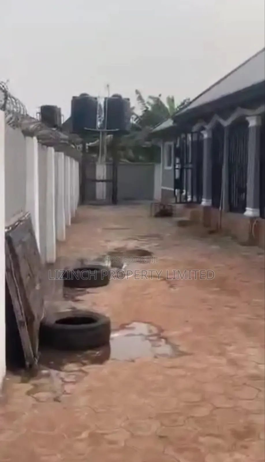 3bdrm Block of Flats in Benin City for sale in Benin City
