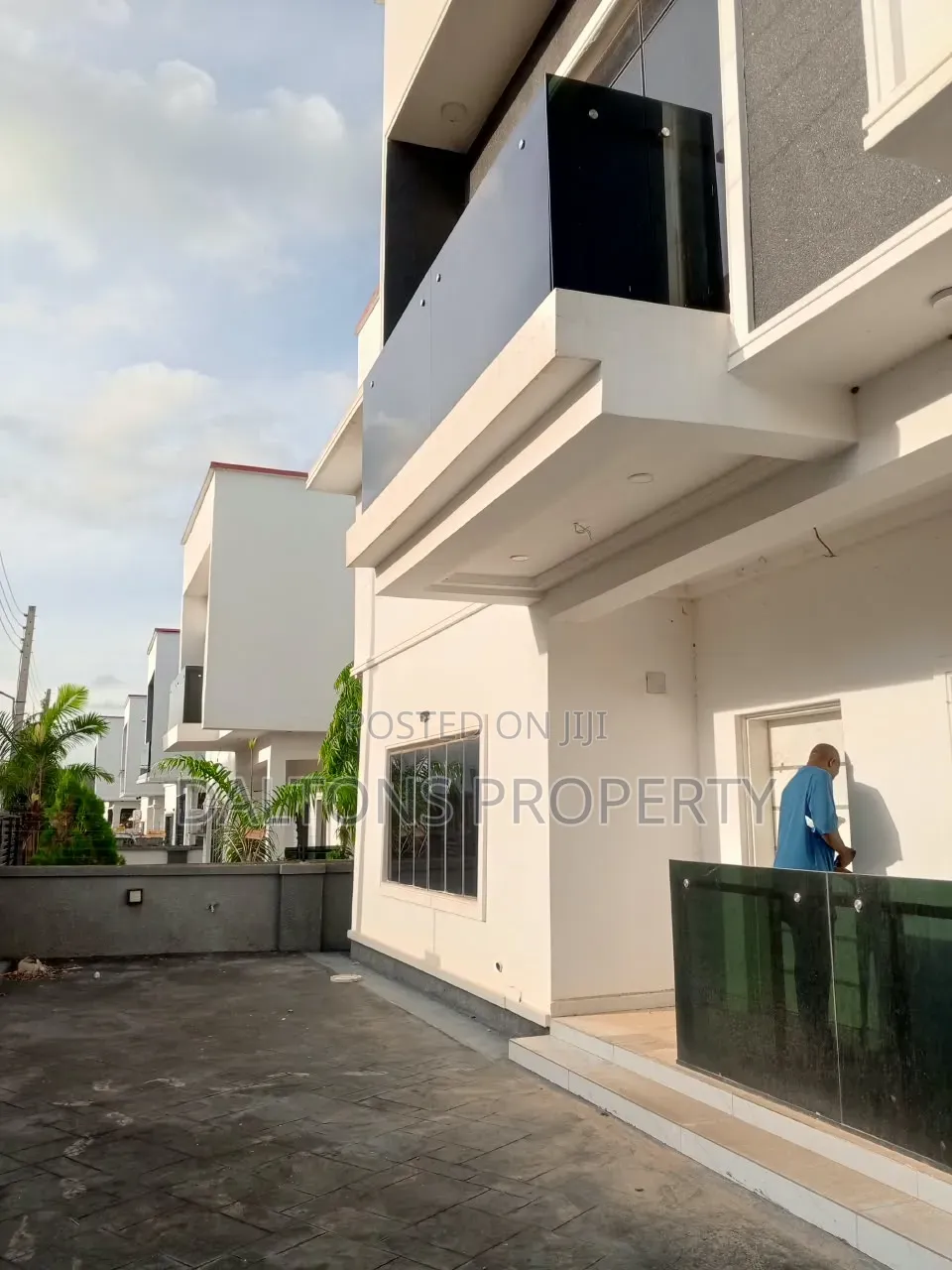 4bdrm Duplex in Vista, Sabon Lugbe for sale in Sabon Lugbe