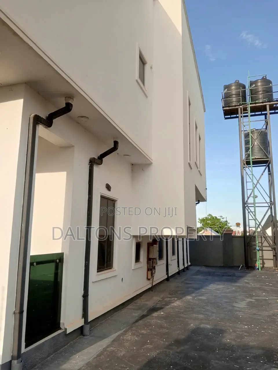 4bdrm Duplex in Vista, Sabon Lugbe for sale in Sabon Lugbe