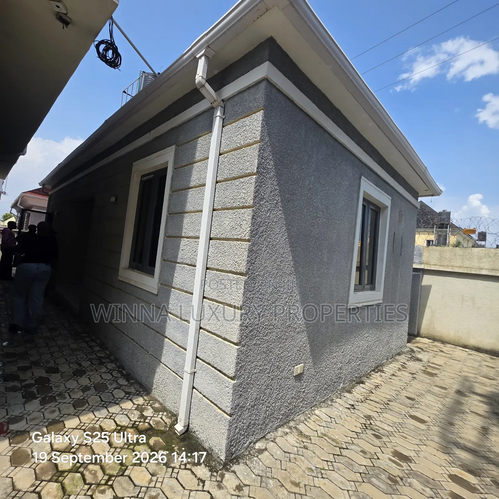 6bdrm Duplex in Monarch, Lugbe District for rent in Lugbe District