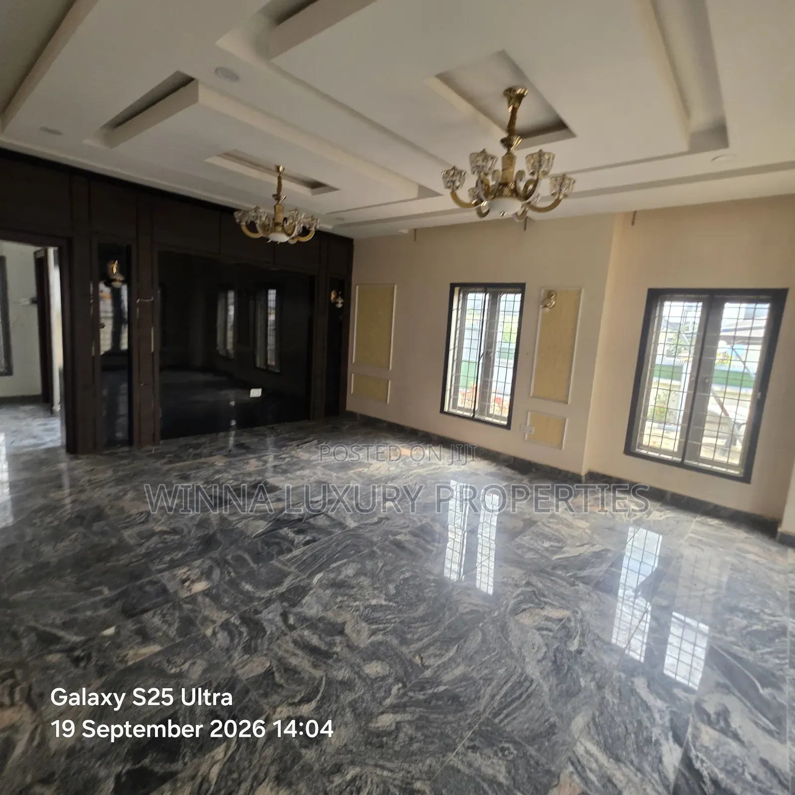 6bdrm Duplex in Monarch, Lugbe District for rent in Lugbe District