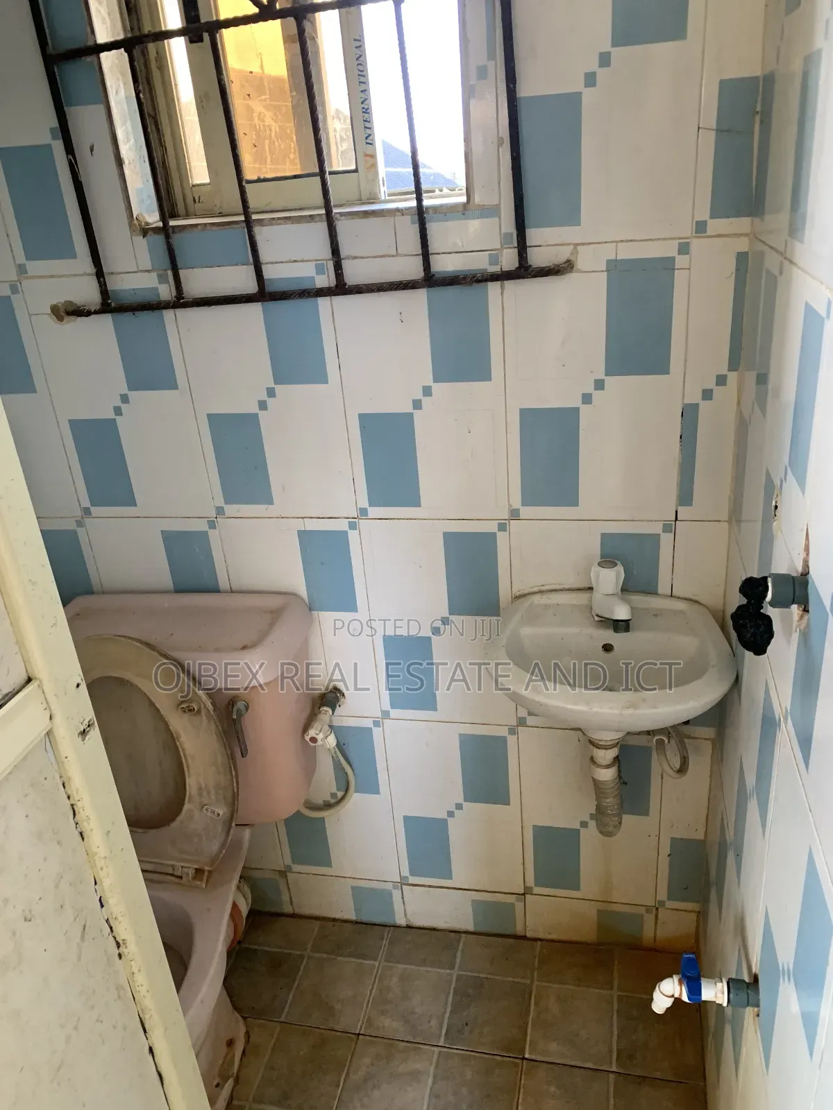 Mini Flat in Abijo, Palmsbay, Ajah for rent in Ajah