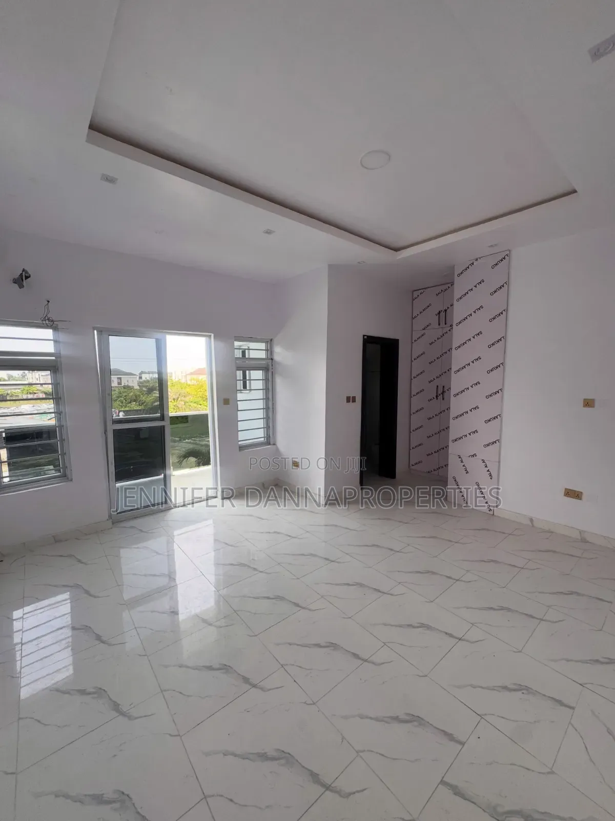 4bdrm Duplex in Citadel Views Estate, Ogombo for sale in Ogombo