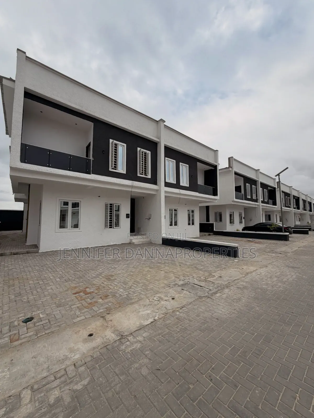 4bdrm Duplex in Citadel Views Estate, Ogombo for sale in Ogombo