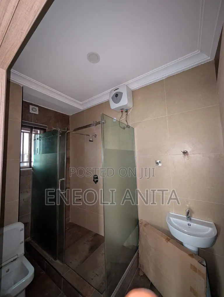 Furnished 2bdrm Block of Flats in Life Camp for rent in Life Camp