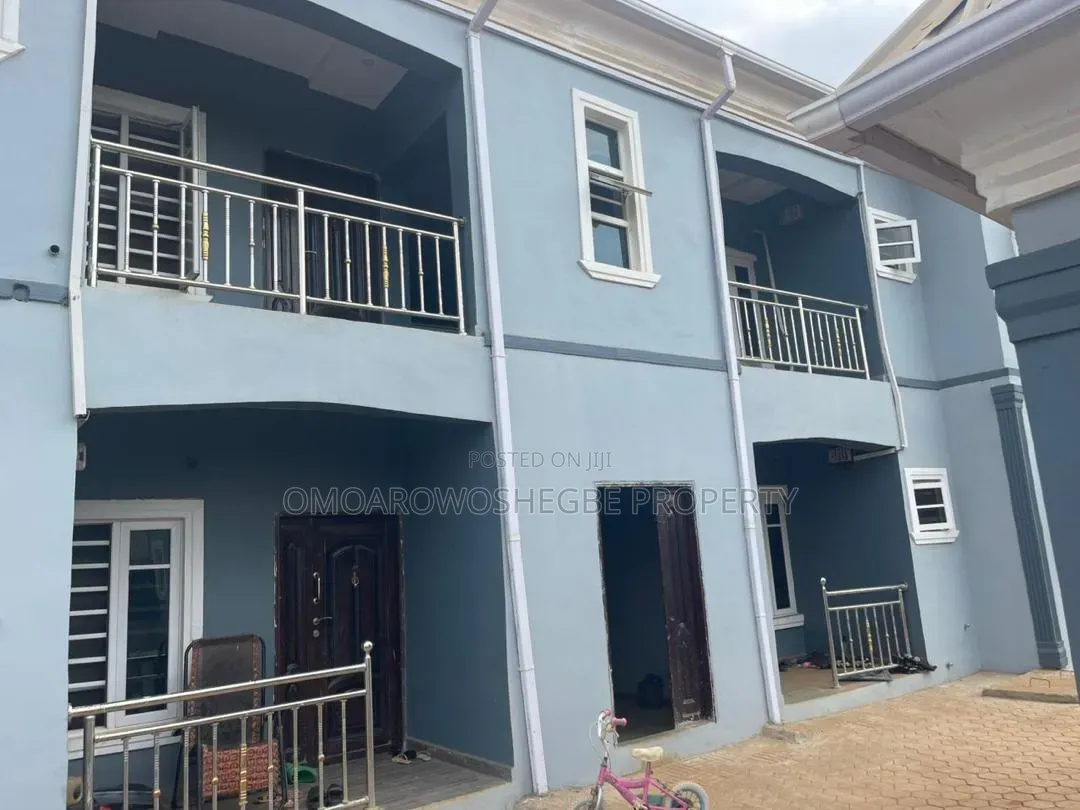 Furnished 2bdrm Block of Flats in Orita Obele Estate, Akure for sale in Akure