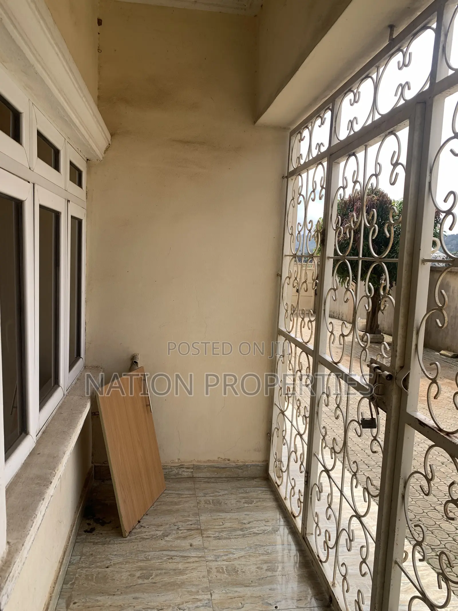 2bdrm Block of Flats in New Police Station, Mpape for rent in Mpape