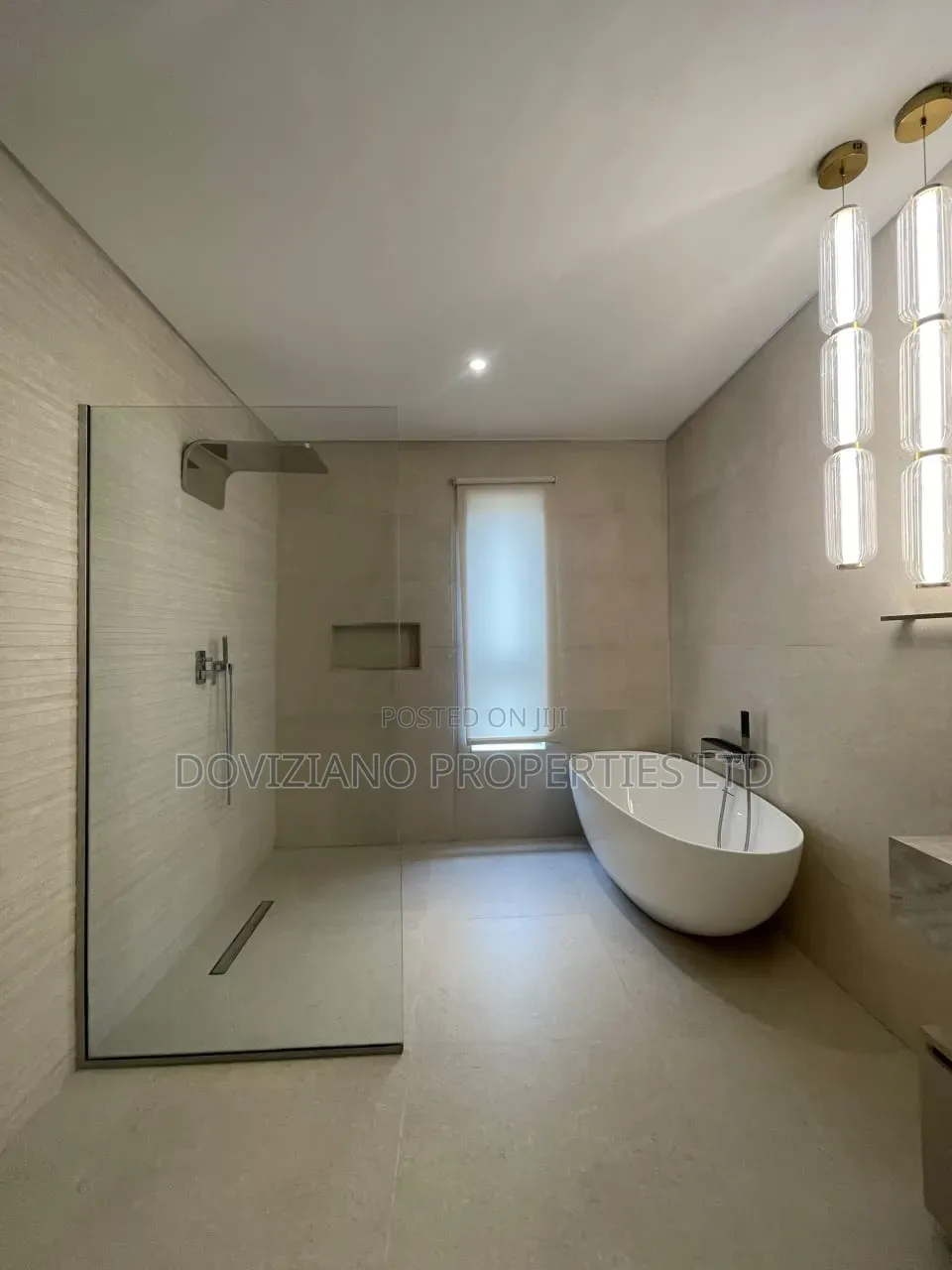 Furnished 5bdrm Duplex in Banana Island for sale in Banana Island