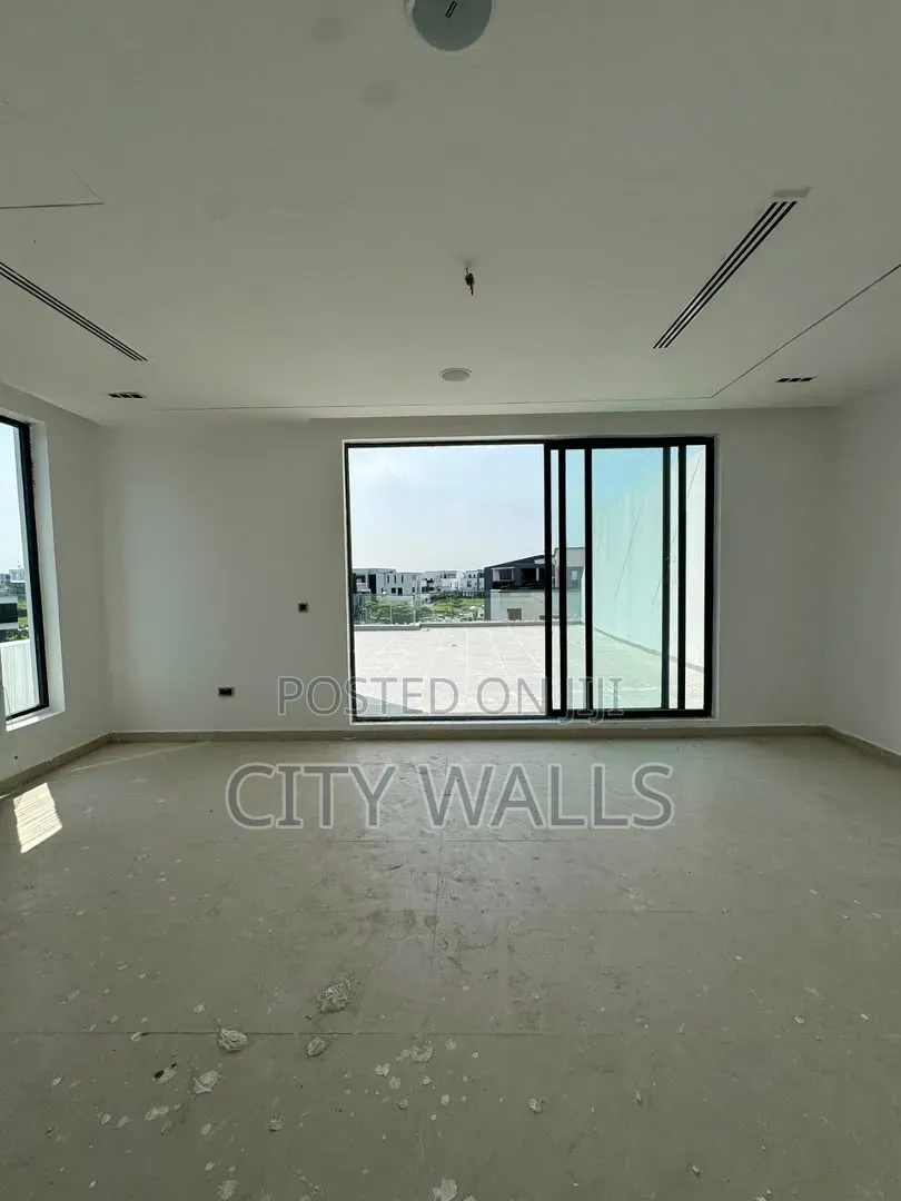 Furnished 5bdrm Duplex in Cowrie Creek, Ikate for sale in Ikate