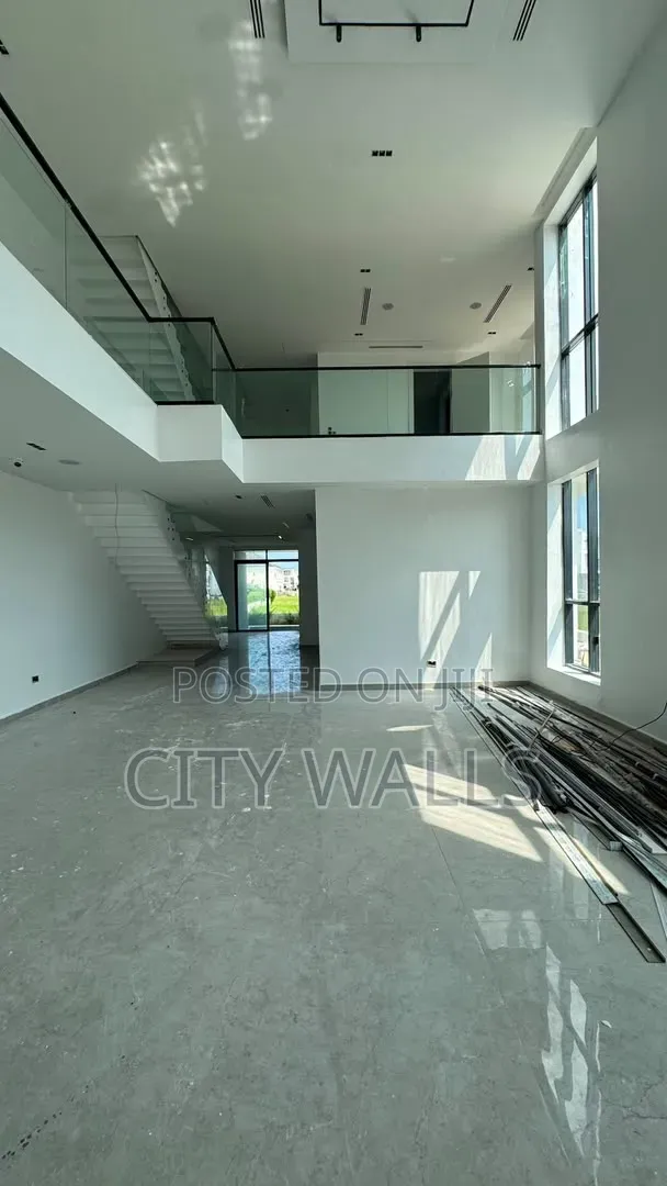 Furnished 5bdrm Duplex in Cowrie Creek, Ikate for sale in Ikate