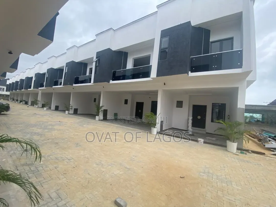 4bdrm Duplex in Harris Drive, VGC / Ajah for sale in VGC / Ajah