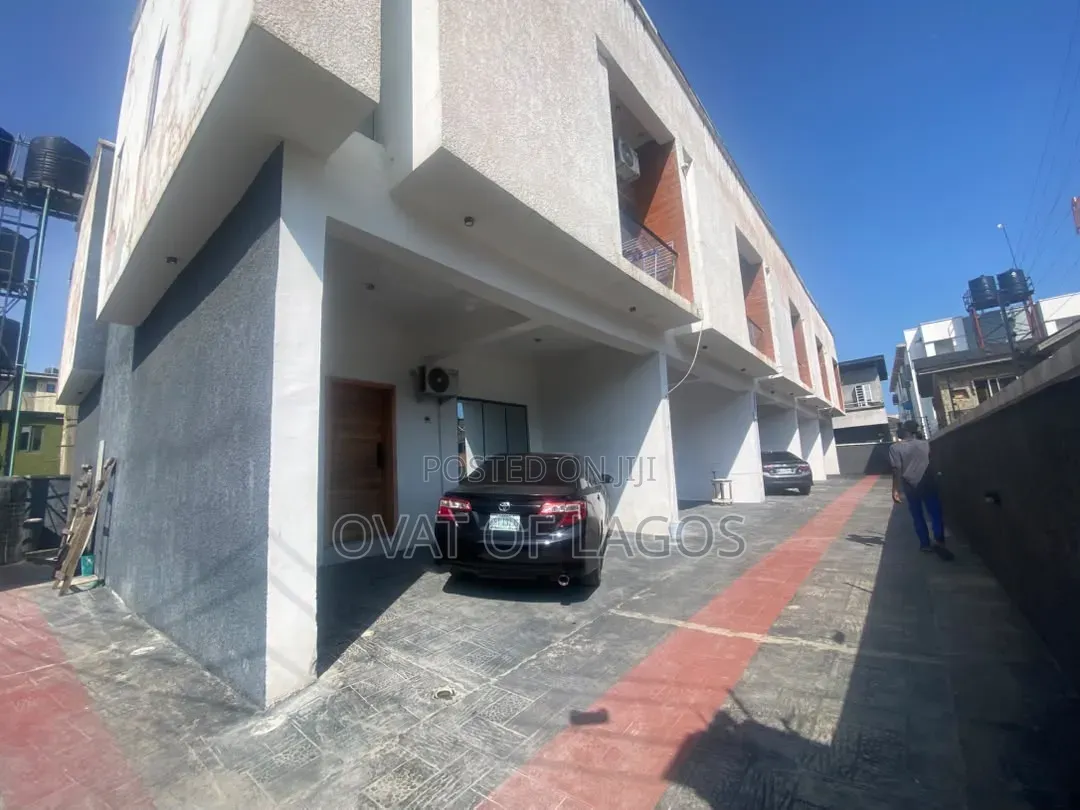 4bdrm Duplex in Lekki Conservation for rent in Lekki Expressway