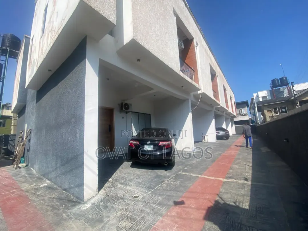 4bdrm Duplex in Lekki Conservation for rent in Lekki Expressway