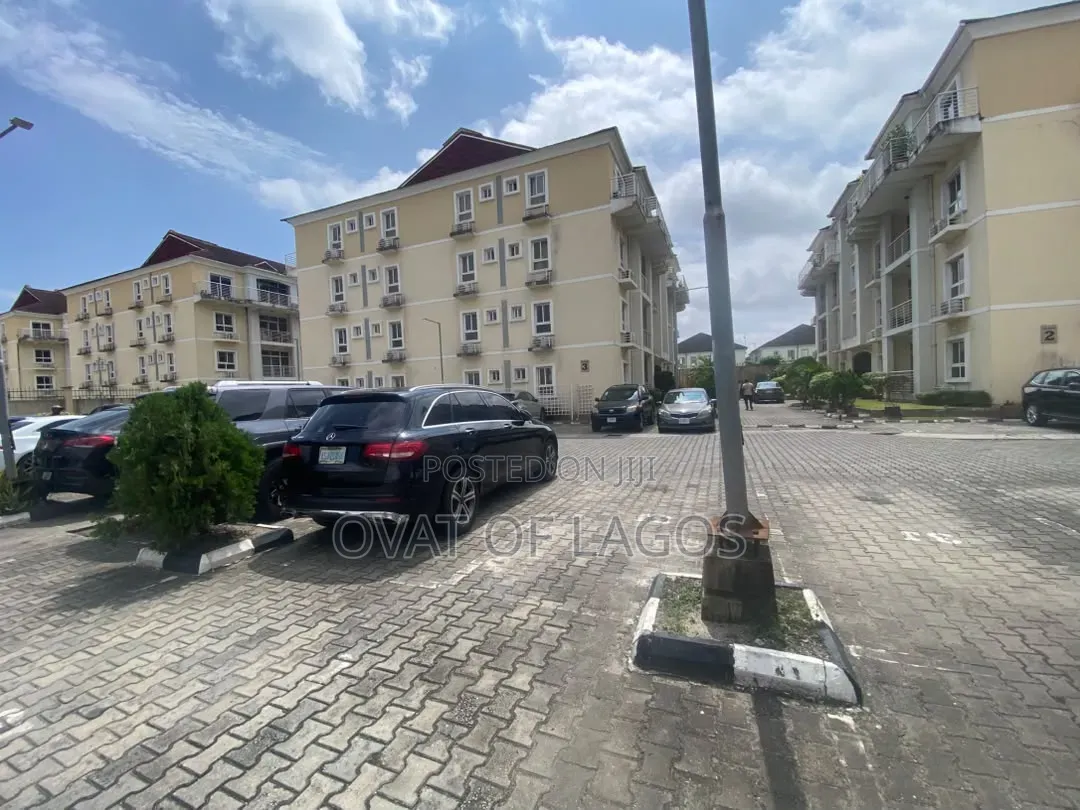 Furnished 3bdrm Apartment in Chevron for rent in Chevron