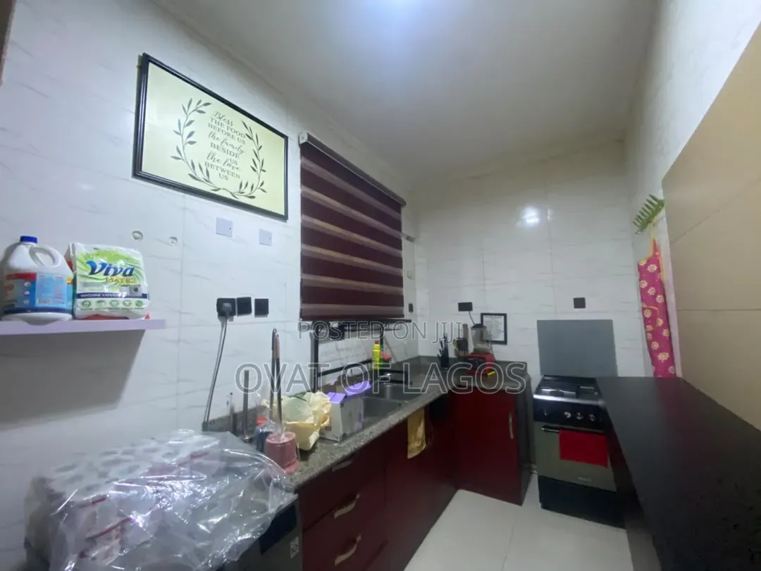 Furnished 3bdrm Apartment in Chevron for rent in Chevron