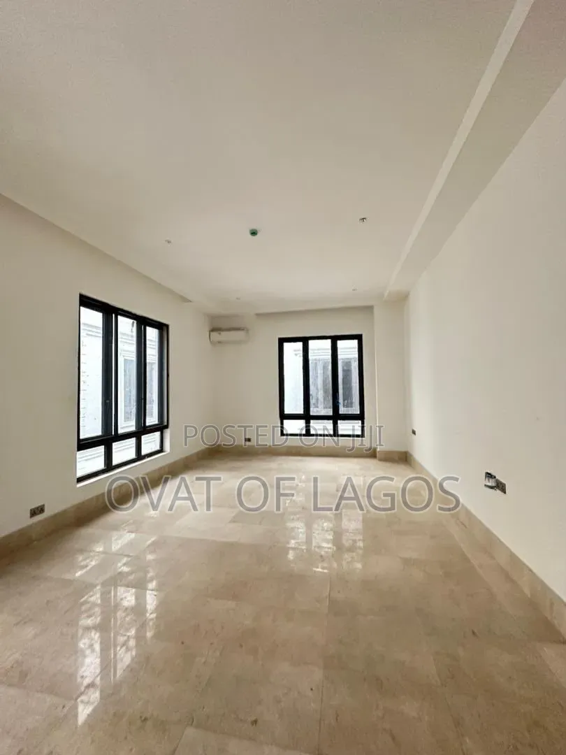 4bdrm Duplex in Old Ikoyi for sale in Old Ikoyi