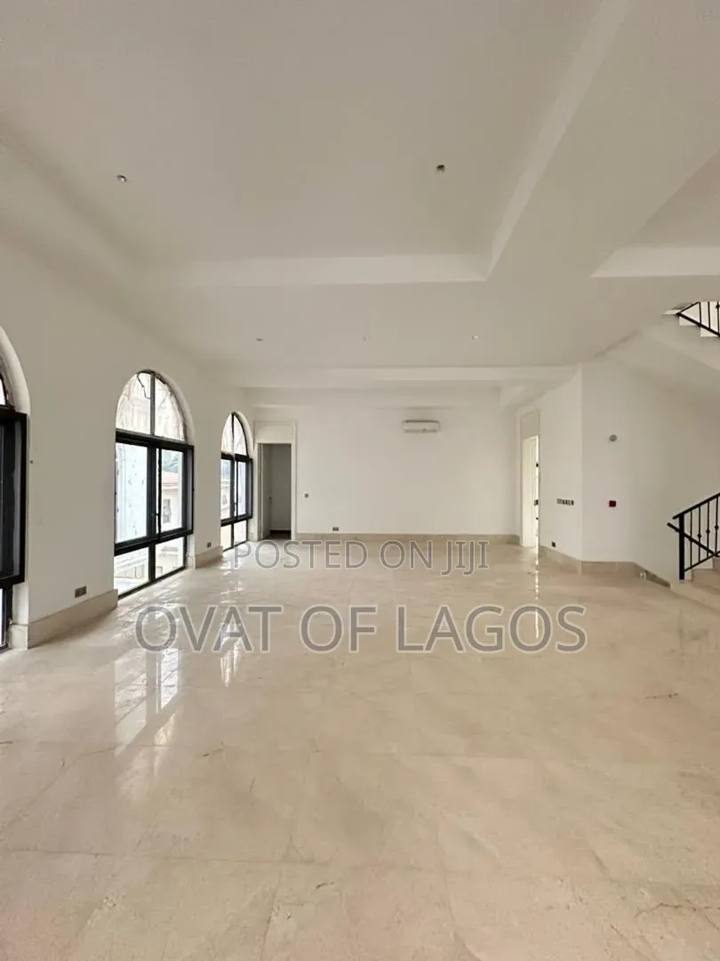 4bdrm Duplex in Old Ikoyi for sale in Old Ikoyi