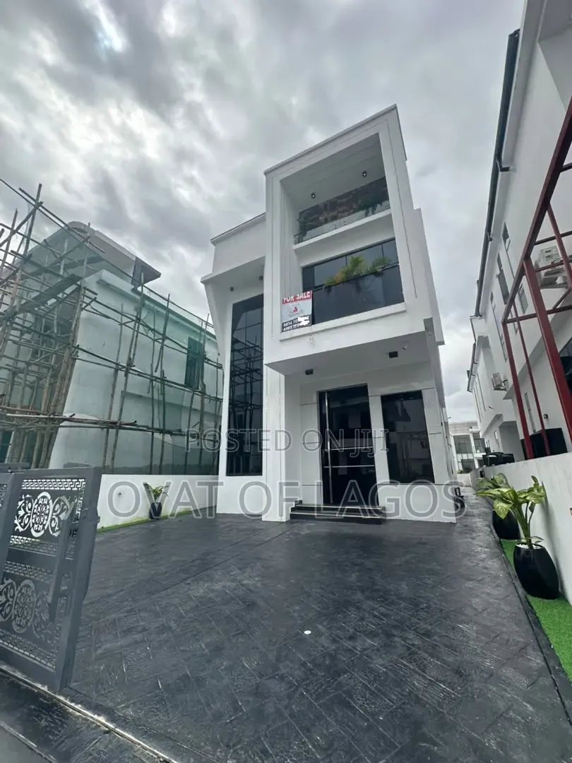 5bdrm Duplex in Orchid, Lekki Expressway for sale in Lekki Expressway