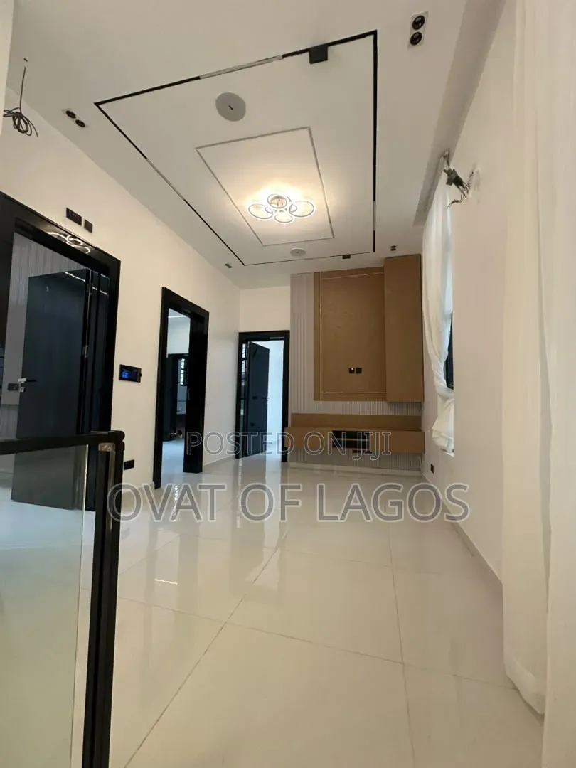 5bdrm Duplex in Orchid, Lekki Expressway for sale in Lekki Expressway